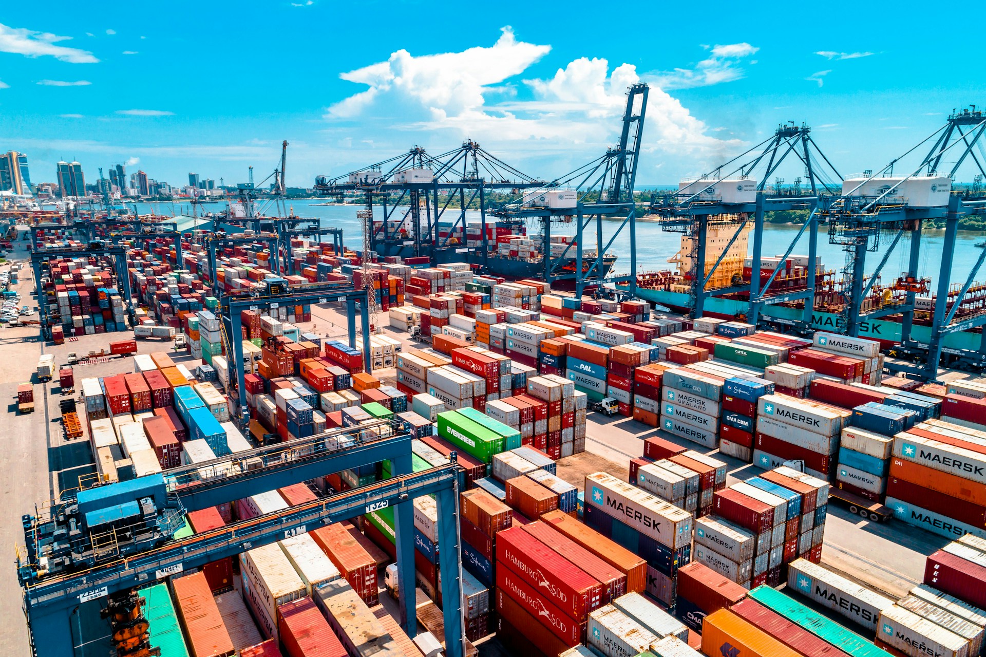 High quality shipping containers